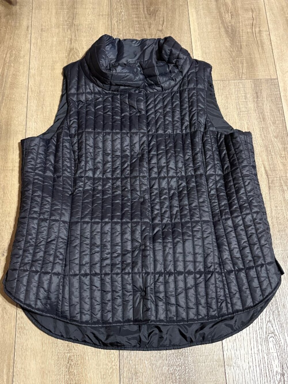 Eileen Fisher Woman Quilted Vest Size 1X Black - Picture 8 of 12